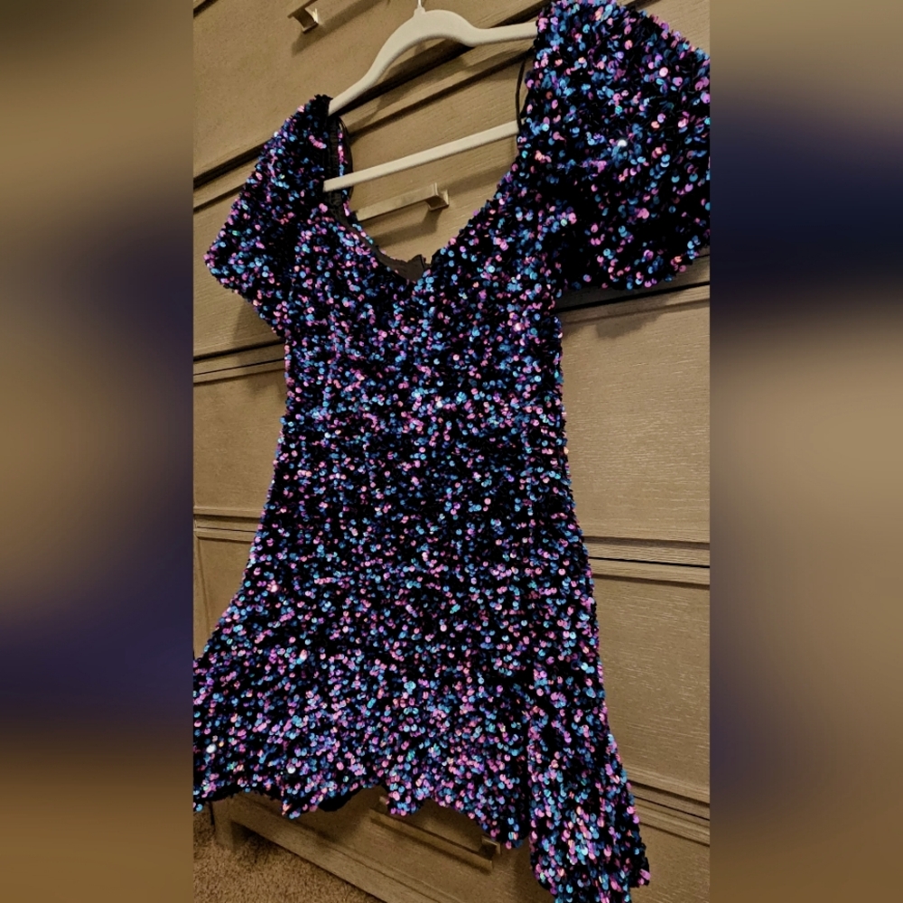 Mini sequence Sexy dress